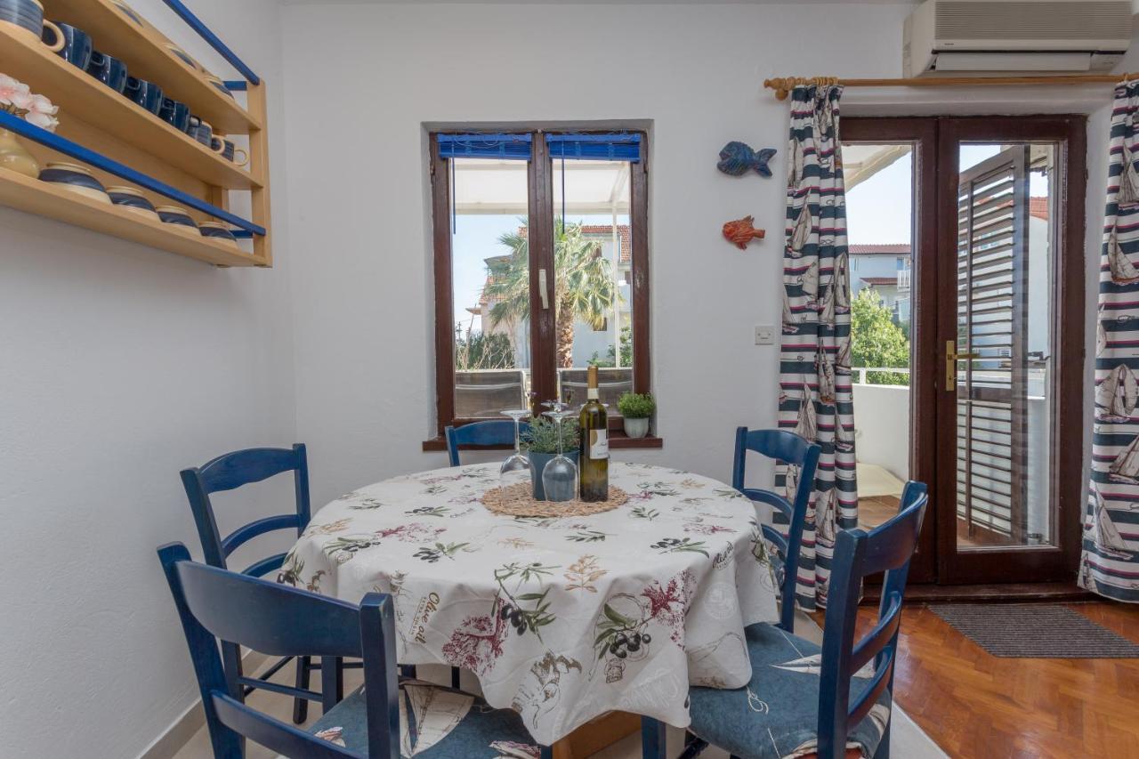 So Hvar So Good! Spacious With Terrace Apartment Hvar Town Exterior photo