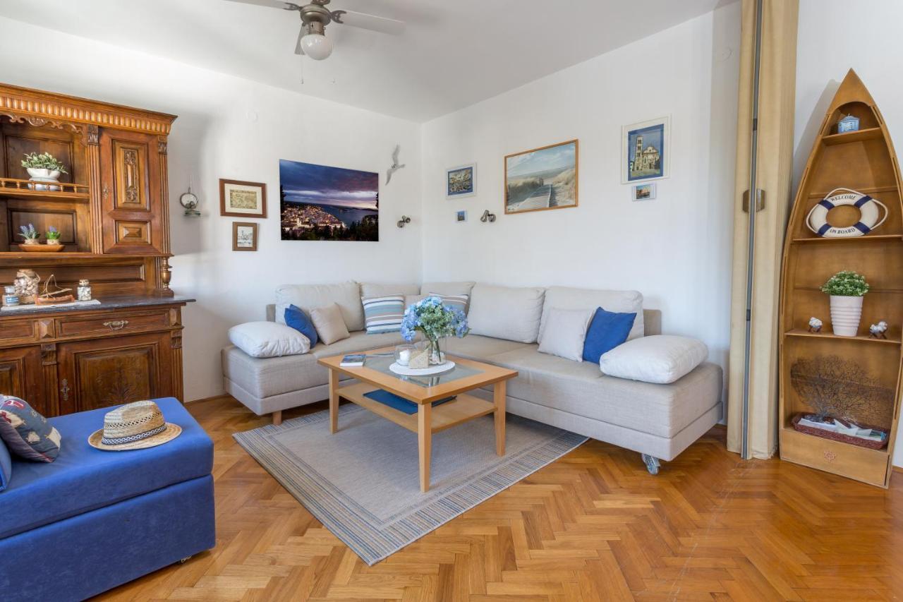 So Hvar So Good! Spacious With Terrace Hvar Town Exterior photo