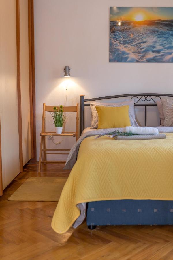 So Hvar So Good! Spacious With Terrace Hvar Town Exterior photo