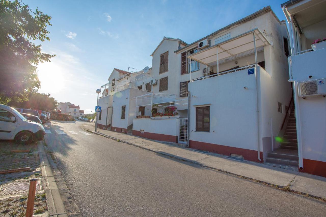 So Hvar So Good! Spacious With Terrace Hvar Town Exterior photo
